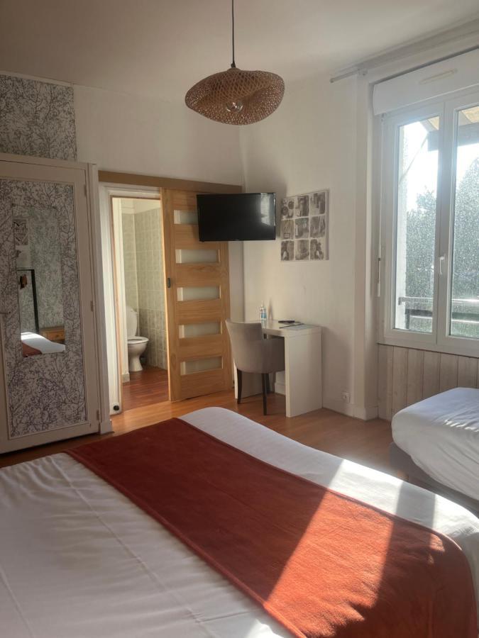 Hotel Le Petit Montmartre Dinard Exteriér fotografie