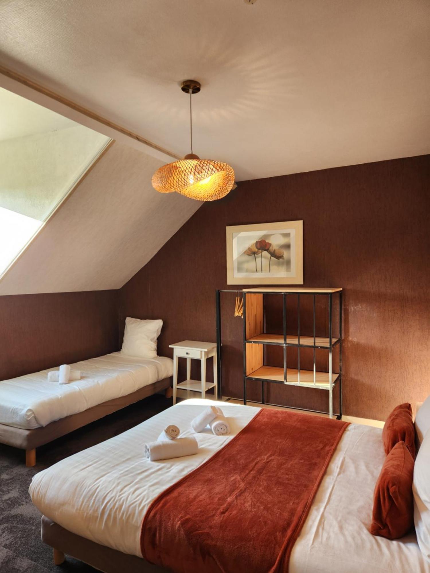 Hotel Le Petit Montmartre Dinard Exteriér fotografie