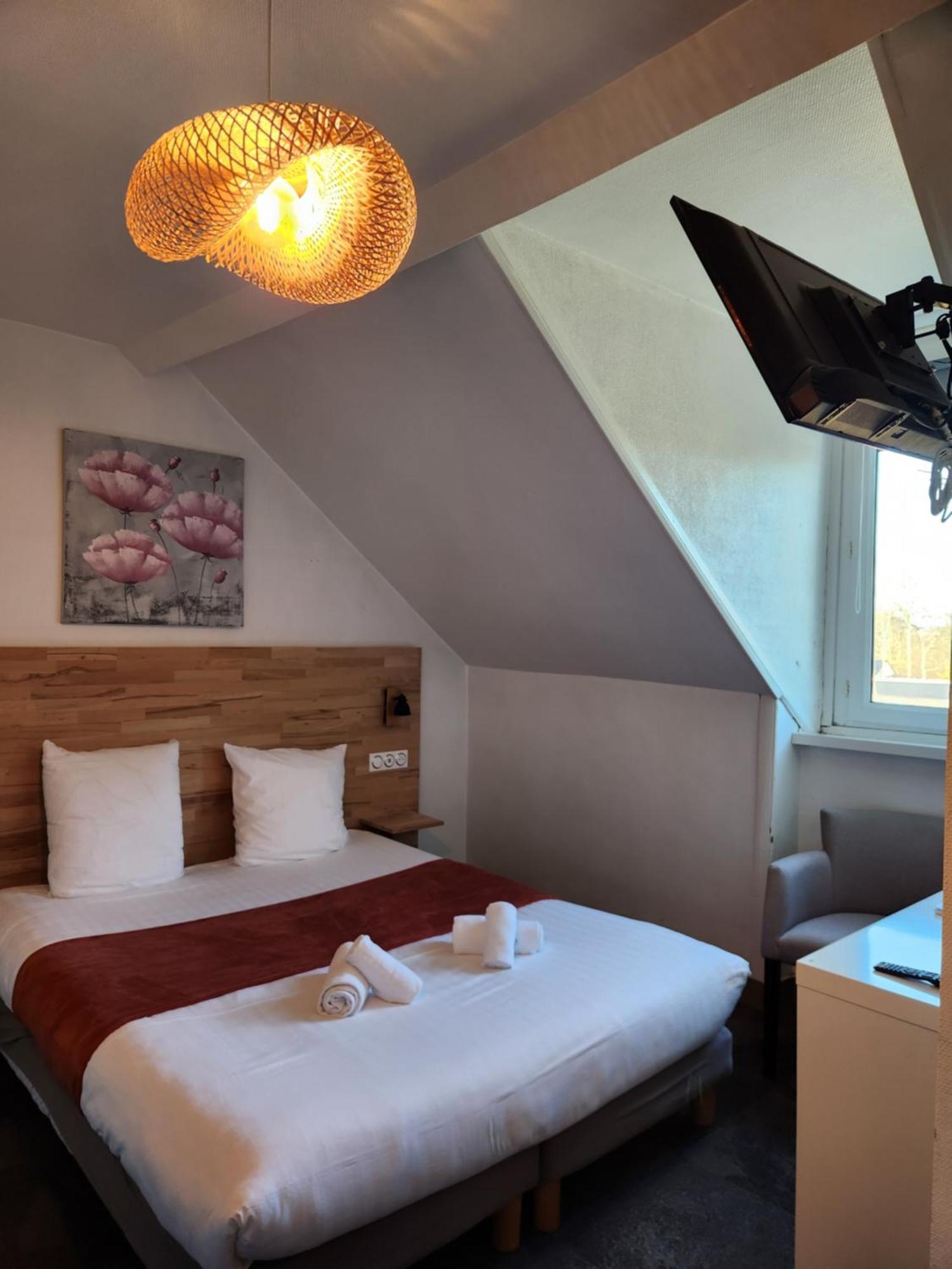 Hotel Le Petit Montmartre Dinard Exteriér fotografie